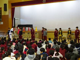藤岡市美土里小学校にて、講演させていただきました。